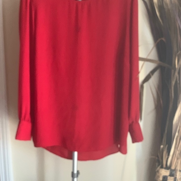 The collection debeaks red plus size blouse Size 20 - Picture 3 of 10